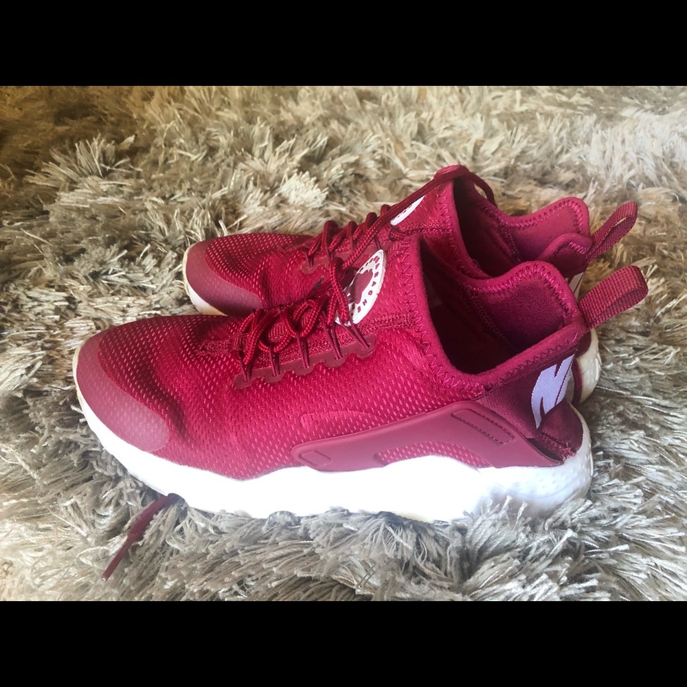 Nike huarache sneakers